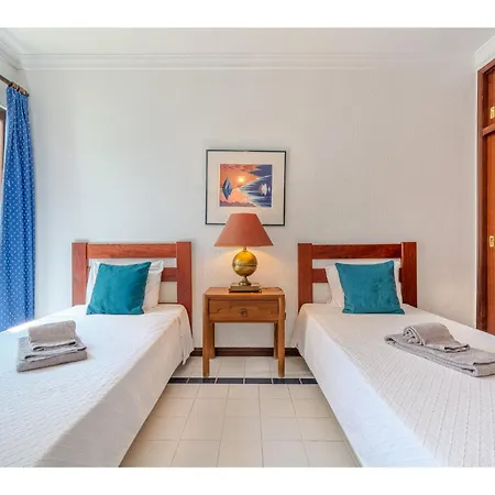 Apartment Breeze By Interhome Διαμέρισμα Αλμπουφέιρα