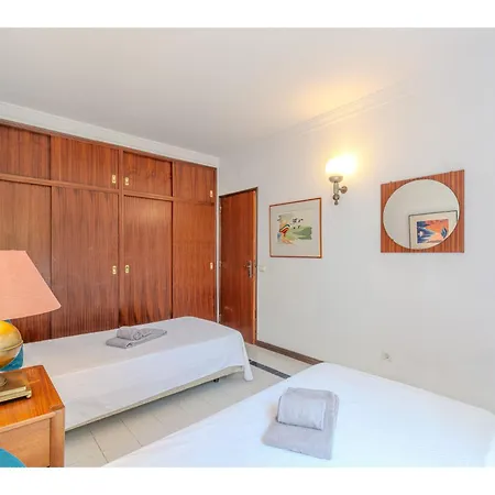 Apartment Breeze By Interhome