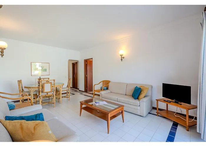 Rita - Sunny Way By Interhome Albufeira